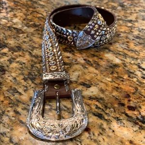 Kippy’s size 32 Swarovski brown belt.